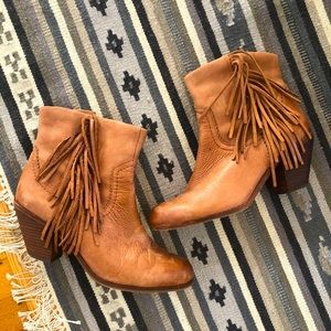 Sam Edelman Louie Leather Fringe Bootie